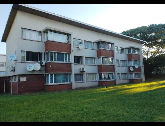 2 BEDROOM APARTMENT FOR SALE IN SEA VIEW